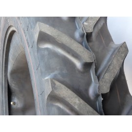 13.6-38R padanga TR-07  Rosava 128A8 18t/40km/h