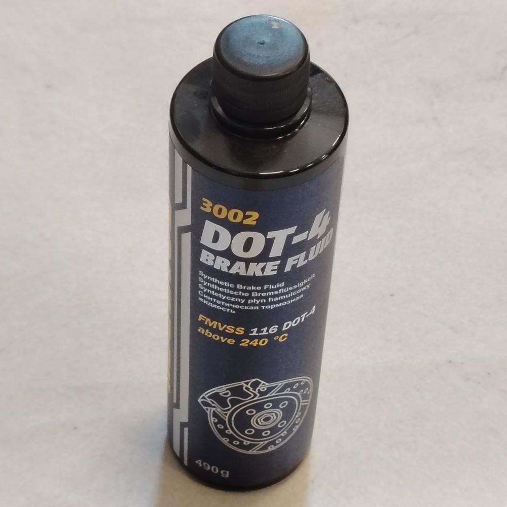Stabdžių skystis 0,5L DOT4 3002